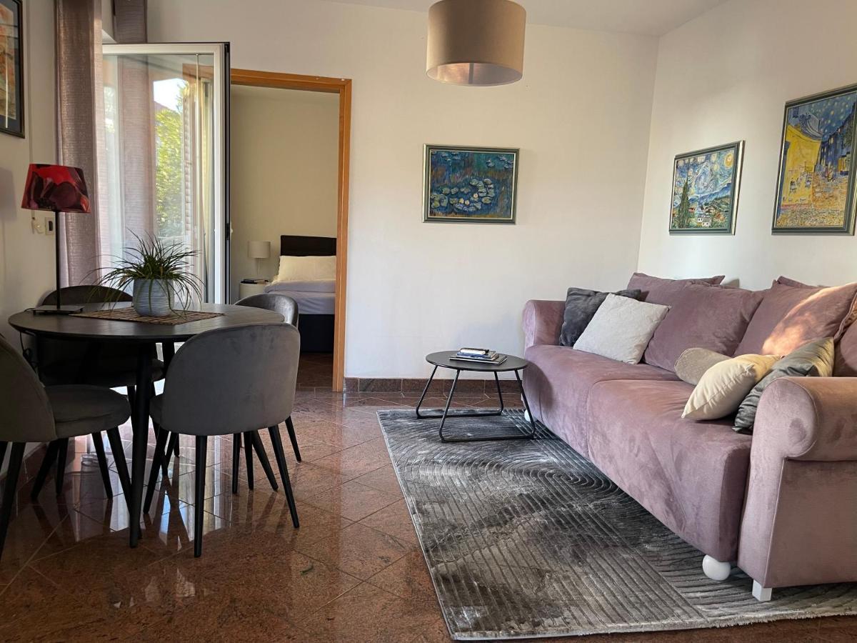 Apartments Villa Antonia Jadranovo Buitenkant foto